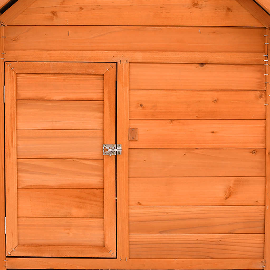 Hühnerstall Holz Innenraum mit Sitzstangen